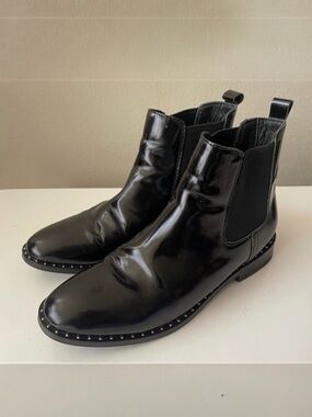 Saint Laurent Paris Black Patent Leather Studded Chelsea Boots Made in Italy 36